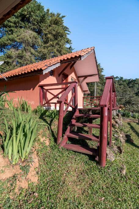 Chales Fazenda Cantinho Do Selado Монти-Верди Экстерьер фото